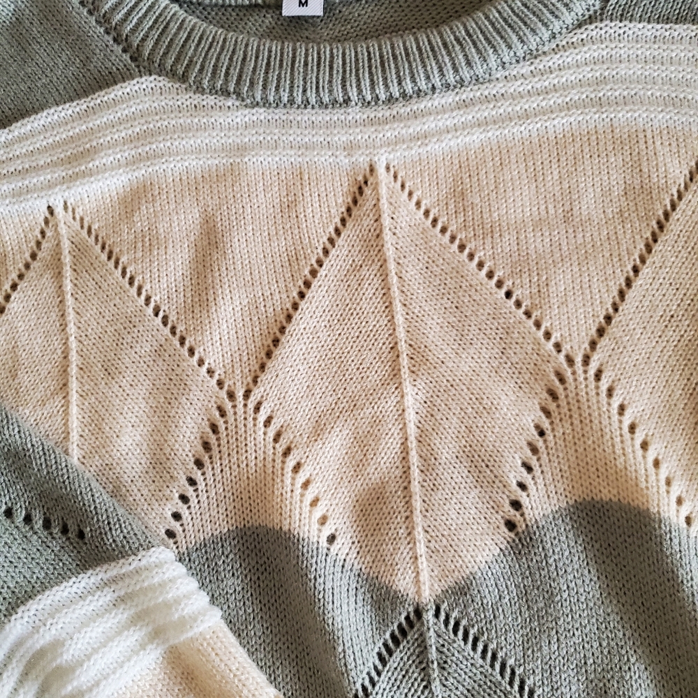Colorblock sweater - Picture 2 of 3